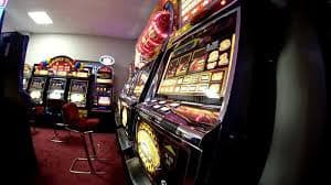 ph2222 Game Lobby on mobile showing live casino and slots categories